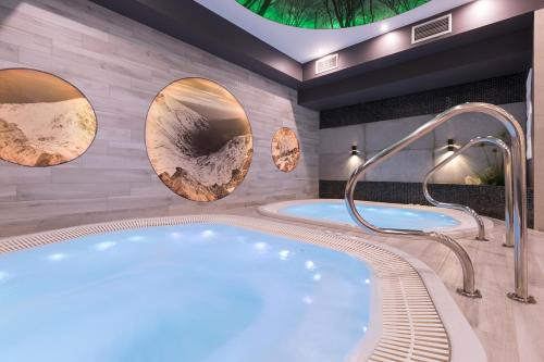 Szaflary Bed & Breakfast | Borowy Dwór- Biznes, Spa & Fun