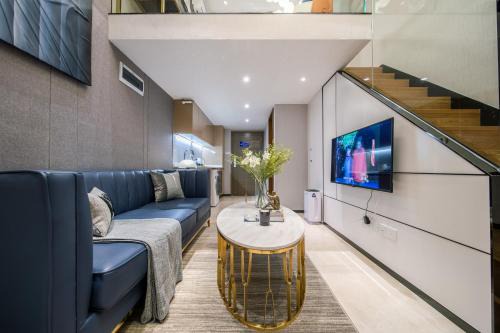 Huaqiang North Apartment | BORUISI Plaza Residence Apartment - Shenzhen Futian Convention & Exhibition Center