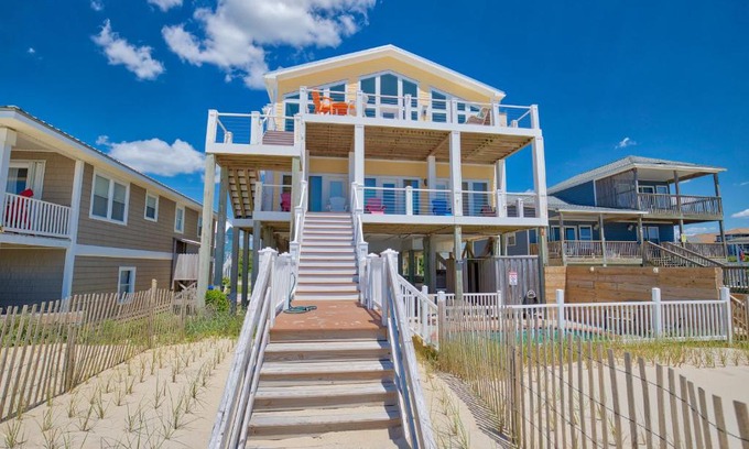 Surf City House | Boundless Horizons