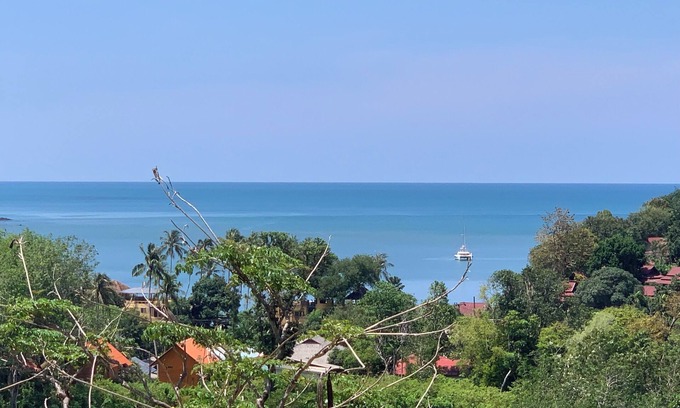 Ko Lanta Apartment | Boutique Studio Apartment with breathtaking sea and mountain views
