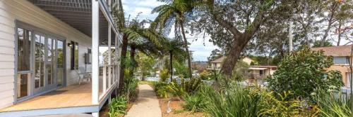 Hyams Beach House | Bowen View - pet-friendly home near Hyams Beach