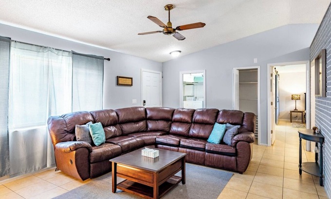 Port Saint Lucie House | BR Tropical Oasis in Port St Lucie
