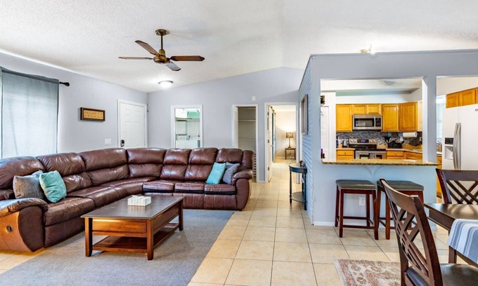 Port Saint Lucie House | BR Tropical Oasis in Port St Lucie