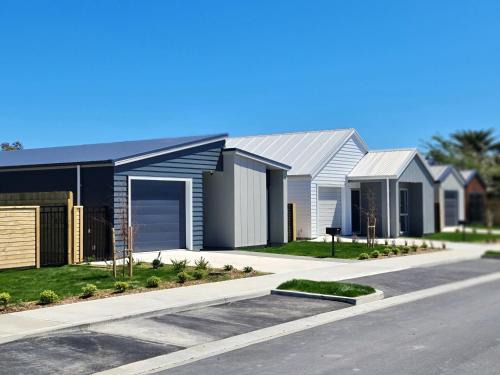 Paraparaumu House | Brand New & Cosy in Kapiti - New 3-Bedrooms 4-Beds in Paraparaumu
