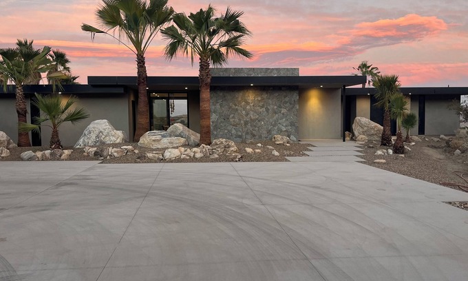 Palm Desert House | Brand New, Organic Modern Luxury Escape on 7 acres. Ultra private. 360 mt views.