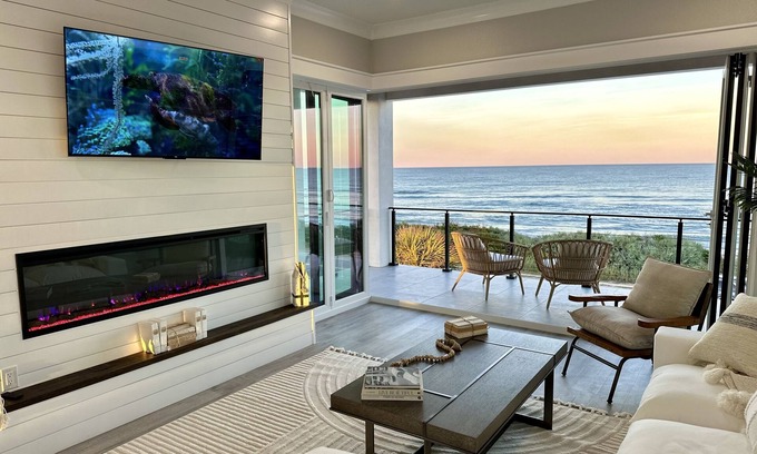 Flagler Beach House | BRAND NEW, Romantic Couples Beachfront Paradise! 3 Story