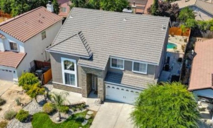 Rocklin House | Brand new Spacious 5-bedroom home with all the bells and whistles to die for....