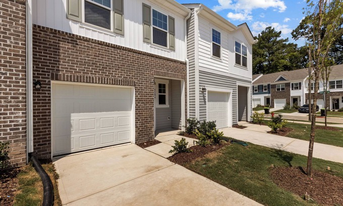 Durham House | Brand New spacious Home – 3BR-3BA Near Duke Hospital , NCCU, Downtown & RTP
