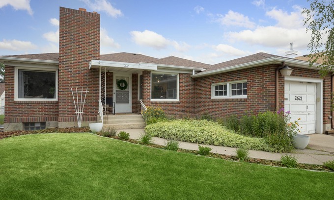 Great Falls House | BRAND NEW!