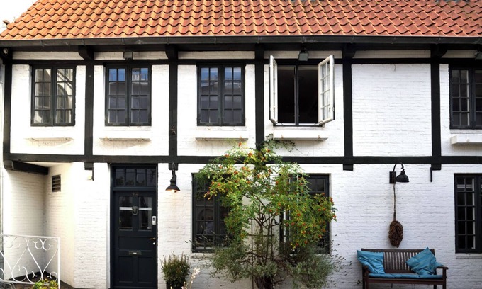 Flensburg House | Brasseriehof - shower, WLAN, parking space, terrace, washing machine, dryer