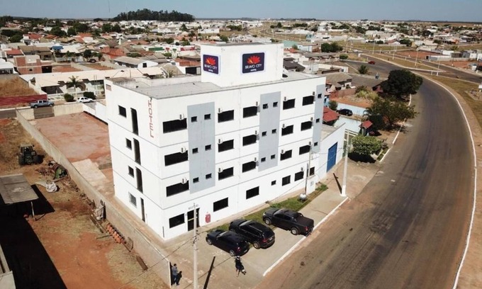 Campo Verde Hotel | Bravo City Campo Verde