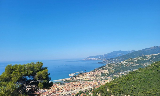 Camporosso Apartment | Breathtaking view of the Monaco & Cote d'Azur!