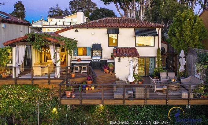 Rio del Mar House | Breathtaking Views overlooking Rio Del Mar & the Monterey Bay. Perfect for Couples.