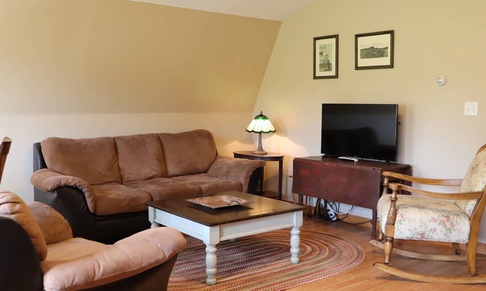 Cooperstown Apartment | Breezy Acres Farm Apt 2 Game room, large yard, fire pit, private entrance