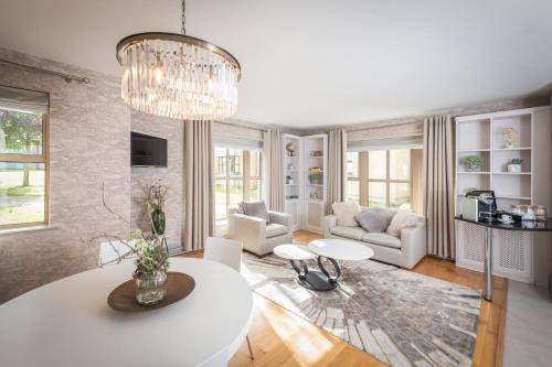 Castletroy House | Brennan Court Guest Accommodation