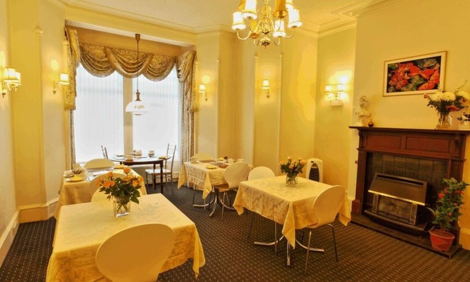 Central Aberdeen Bed & Breakfast | Brentwood Villa Bed and Breakfast