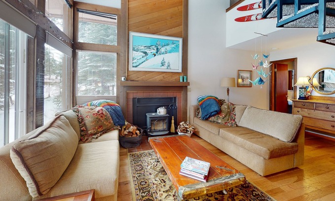 Bear Basin Estates House | Bright, 2-story home with fireplace & forest views - near Payette Lake & town