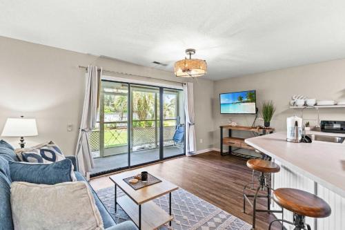 Little River House | Bright 2BR Condo with Poolside Patio, Near Beach