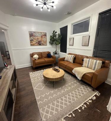 Newark Apartment | Bright 3BR Home in NYC, Near Downtown & NYC, EWR