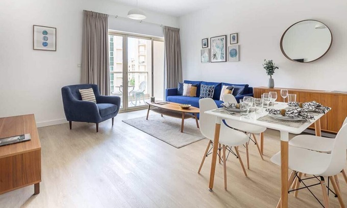 The Greens Apartment | Bright and Beautiful 1BR Apartment in The Greens!