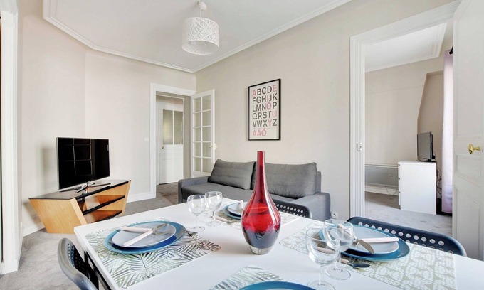 20th Arrondissement Apartment | Bright apartment - 2BR-4P - Belleville