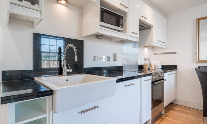 Cantelowes Apartment | Bright apartment in Camden Town, Greater London