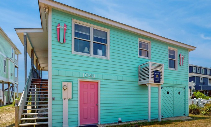 Holden Beach House | Bright, Beachfront Family Home w/Central AC, WiFi, Ping-Pong Table, W/D, Deck