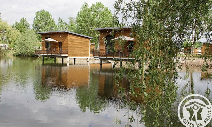 Veauchette Cottage | Bright chalet with private terrace - Pets allowed