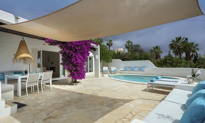 Sant Antoni de Portmany Villa | Bright and Modern House Close by the Beach