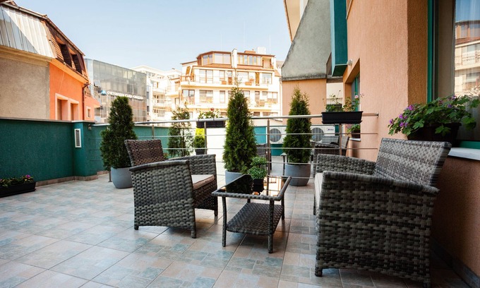 Plovdiv Center Apartment | Bright House