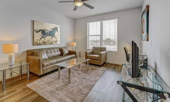 Irvine Business Complex Apartment | Bright Irvine 1BR | Kitchen| Free WiFi | Parking available