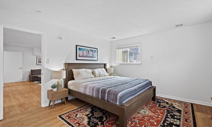 Pittsburgh Apartment | Bright & Quiet 1Bdr Apt in Millvale/Lawrenceville