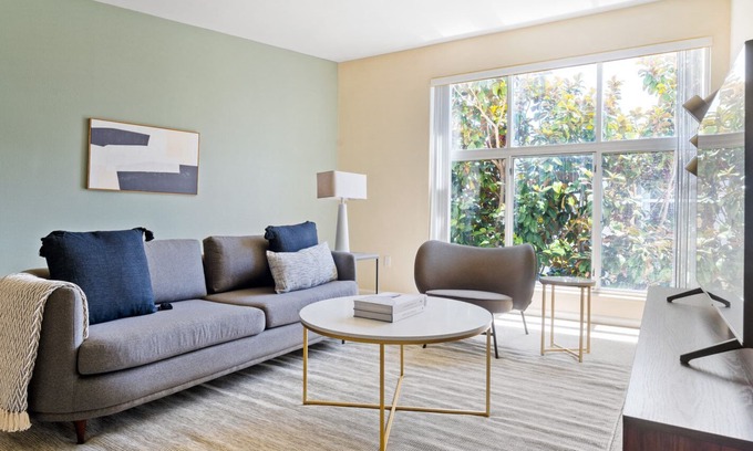 South San Francisco Apartment | Bright South SF 1BR w/ W/D, Gym, Pool, next to BART & TJ, by Blueground