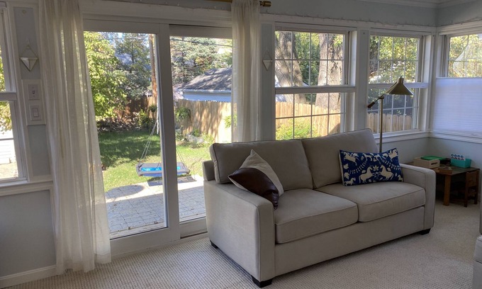 Bowman House | Bright, spacious 4 bedroom home great for families