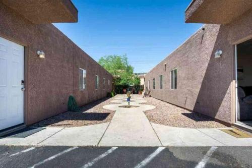 Palo Verde Apartment | Bright Tucson Retreat - Modern, Cozy, Near U of A