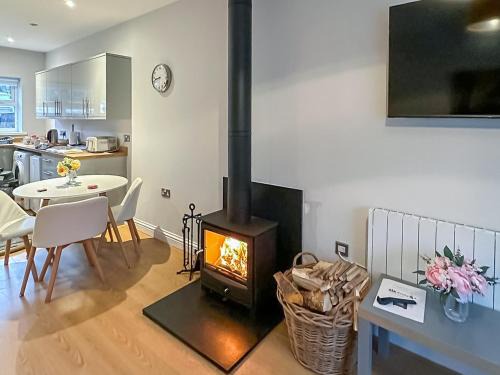 Eastgate House | Britton Hall Bungalow
