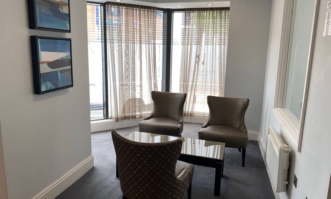 The Westside Apartment | Broad St - 1 Bedroom - 1 Bathroom - Free Parking