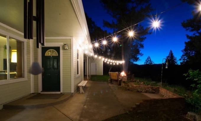 Medford Apartment | Broken Chair Ranch