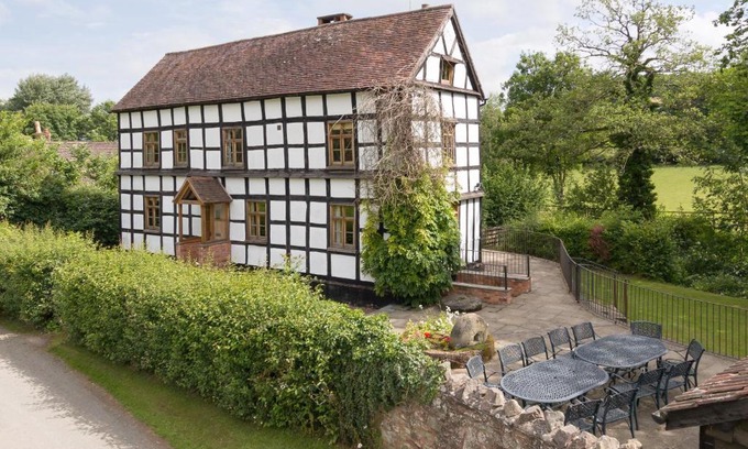 Mathon House | Brook House