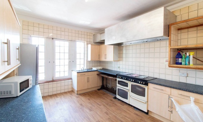Portswood House | Brookvale Guest House Room 6