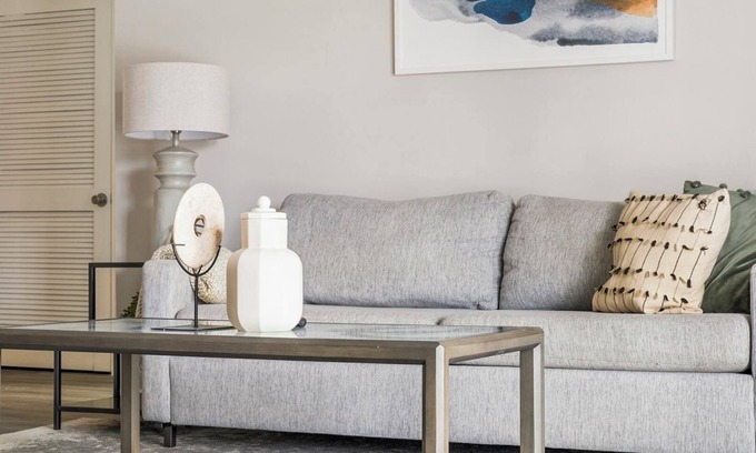 Homewood Apartment | Brookwood 1BD 5 - One Bedroom Apartment, Sleeps 2