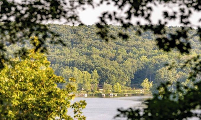 Unionville Cabin | Brown County Lake Cabin near Bloomington IU