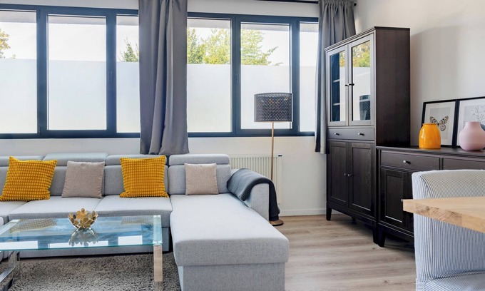 Schaerbeek Apartment | Brussels EU Design residence