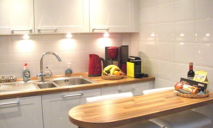 Dailly Apartment | Brussels Nice Apartment Modern near EU, Grand place. Free Garage, Free WI-FI