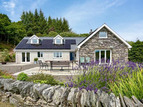 Barmouth House | Bryn Derw