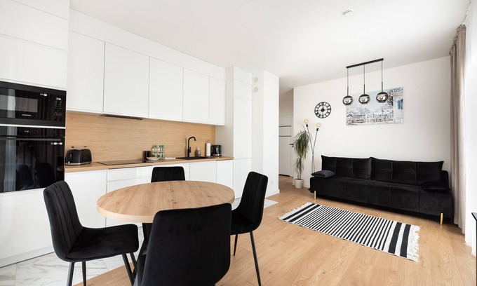 Bialoleka Apartment | Brzeziny Deluxe Apartment