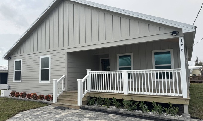 Buckhead Ridge House | Buckhead Cabin Retreat, Brand New Canal front Cabin with Lake O Access