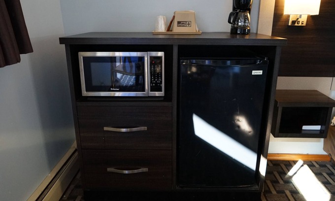 Fridley Hotel | Budget Host Inn Fridley