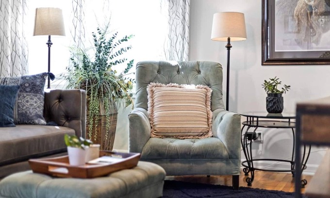 Laramie House | Buffalo Bungalow | Home Two Blocks From UW Campus