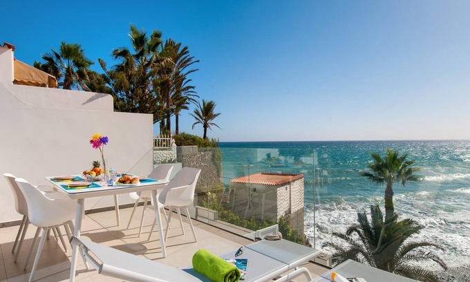 Playa del Aguila Cottage | Bungalow Playa del Aguila II over the sea by VillaGranCanaria